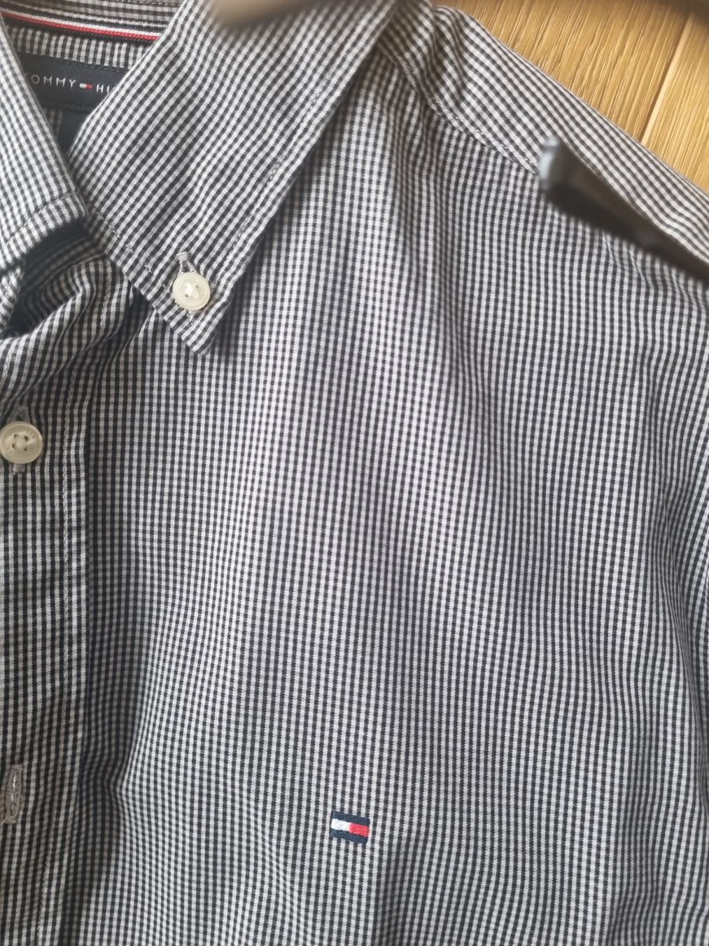 Tommy Hilfiger Hemden: Herren Hemd Tommy Hilfiger L – Gebraucht aus Frick von Geheim007 1