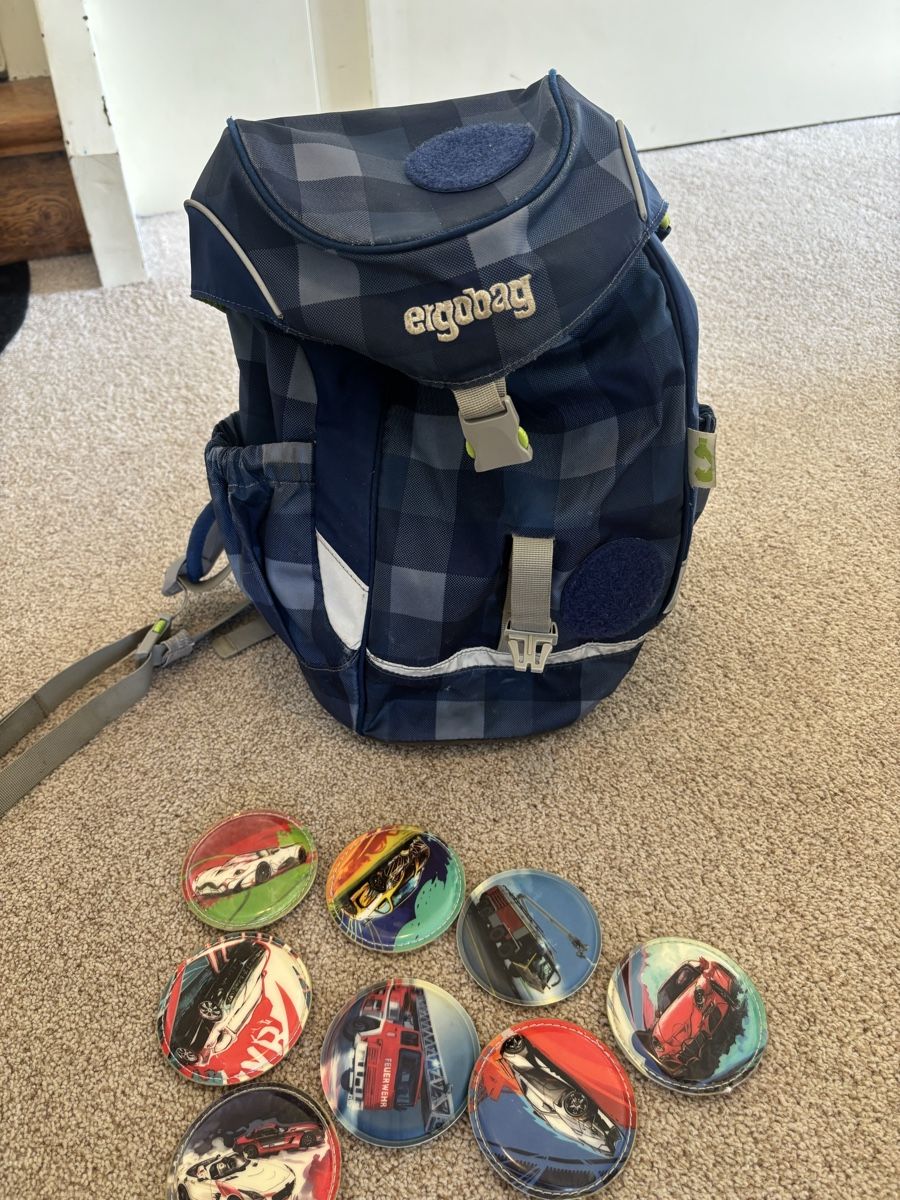 Ergobag Borse & Zaini: Ergobag Kindergartenrucksack mit 8 Kletties – Usato da Bern venduto da 81guggi 5