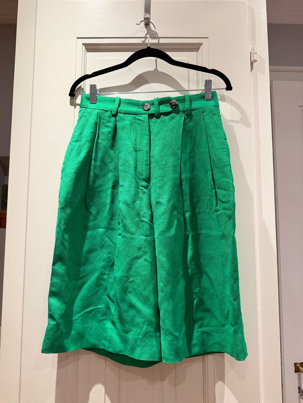 Cos Pantalons: COS Damen-Bermuda Gr. 36 – D'occasion à Genève par jud_xrl8 2