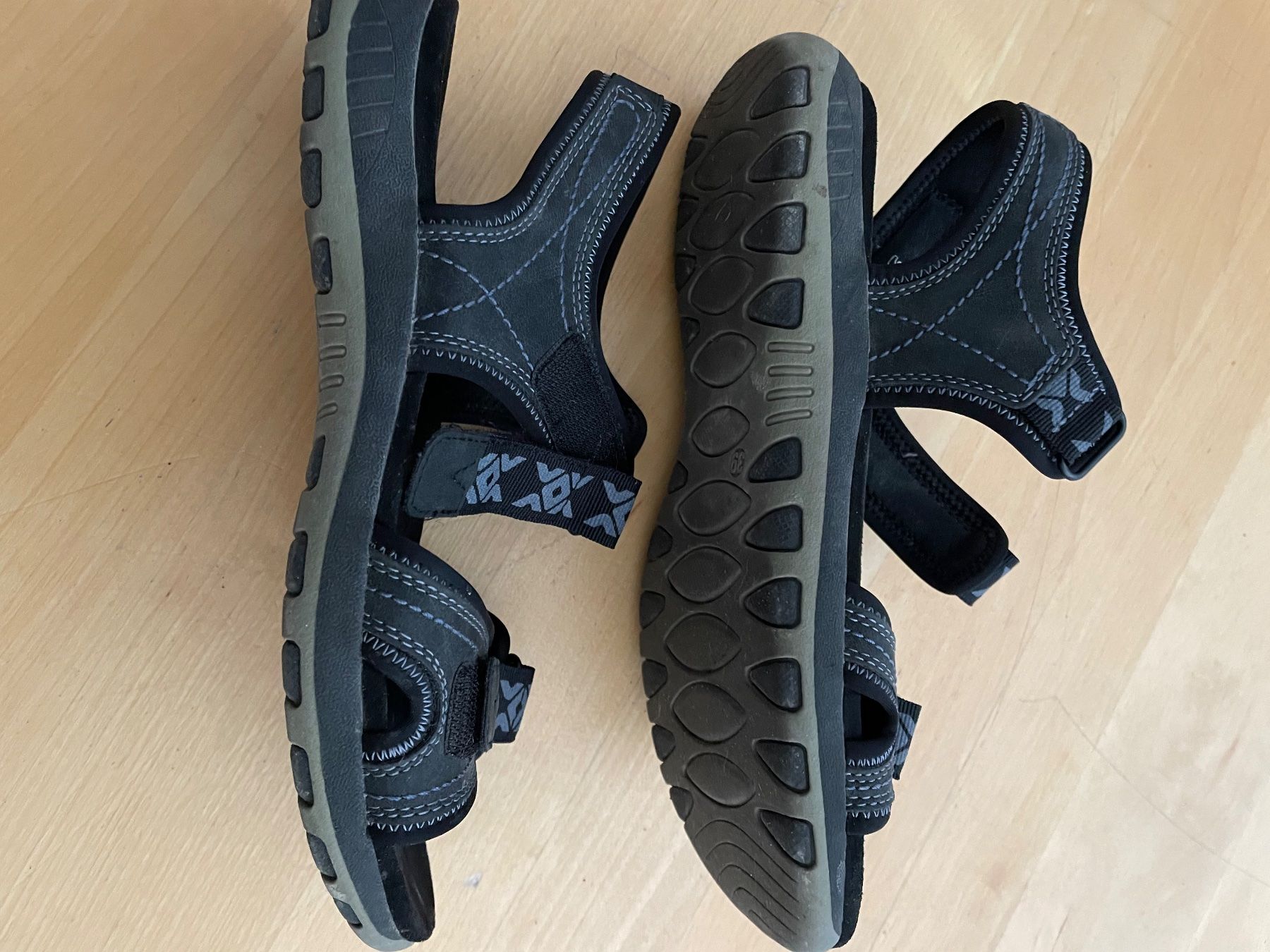 Scarpe da donna: Sandalen gr.39 – Usato da Zofingen venduto da Hathoway 2