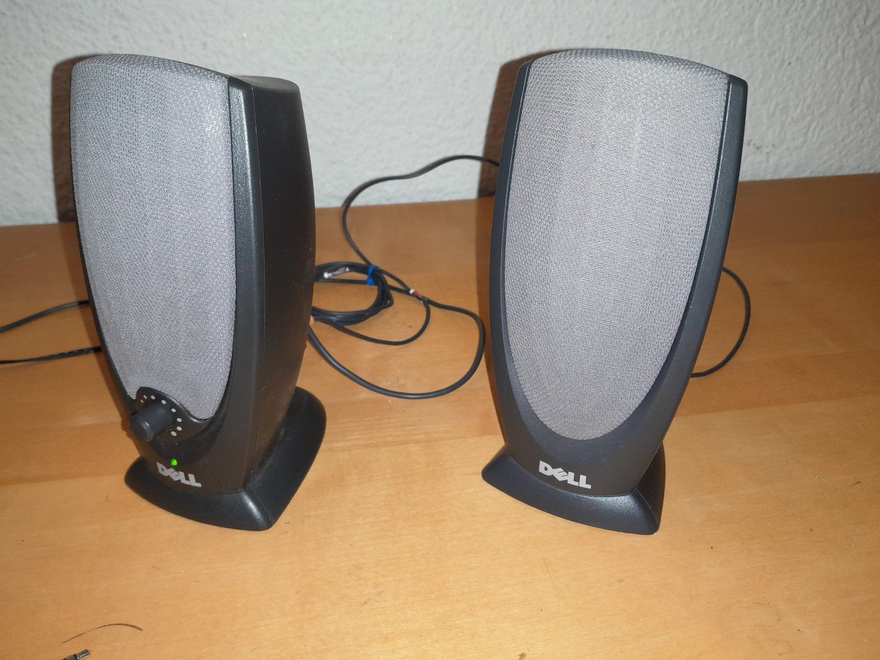 Dell Casse acustiche: Dell Speaker System  A215 – Usato da Steffisburg venduto da FutureOne 2