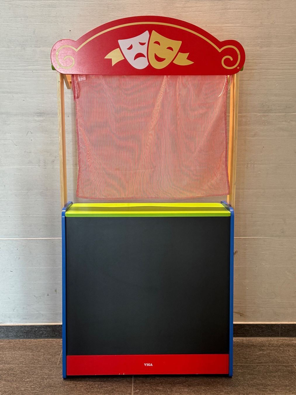 Giocattoli: Puppentheater und Kiosk – Usato da Grüningen venduto da bra_l7mn