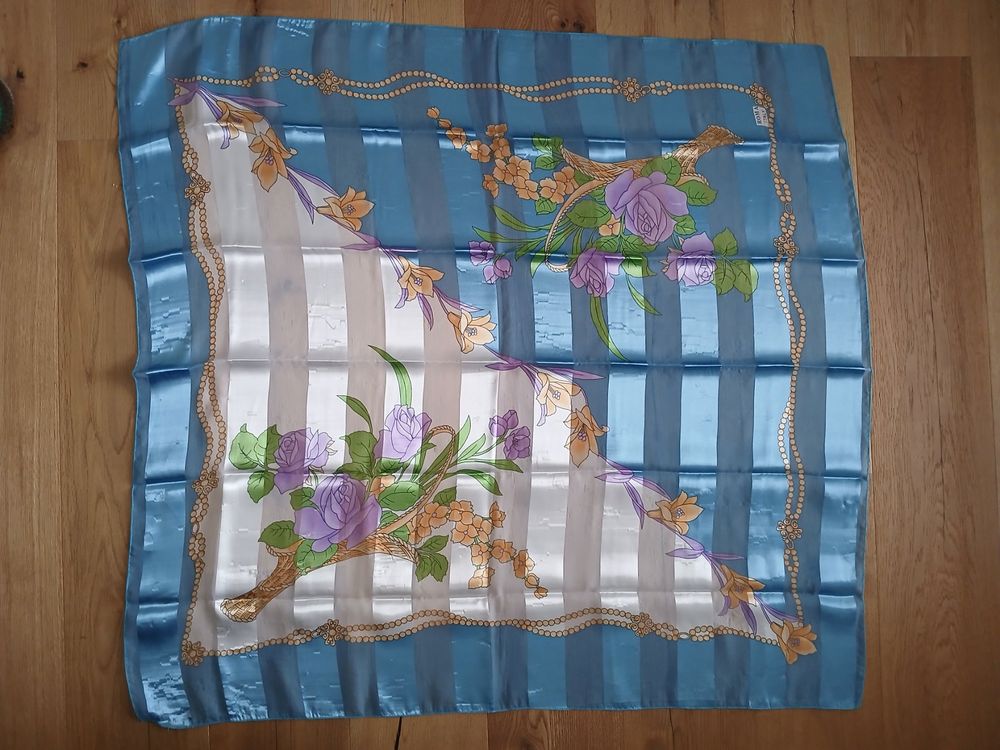 Bellonesc Sciarpa In Seta Quadrata 55x55 Cm: Foulard 100% Seta Per Donna – Blu, Lavabile A Mano, Regalo Idea