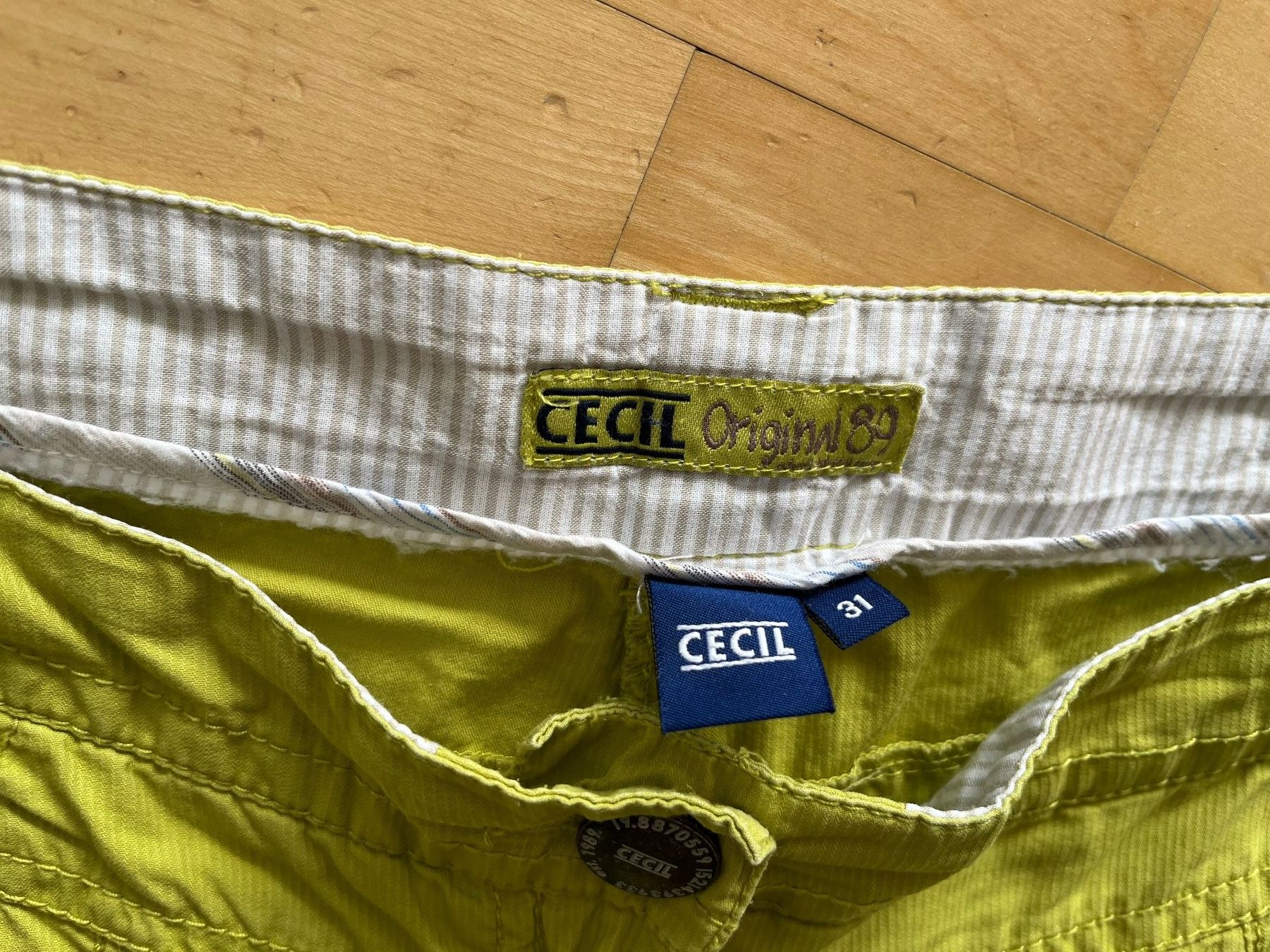 Cecil Pantaloni: CECIL Caprihose, Gr. 31, Apfelgrün – Usato da Wetzikon ZH venduto da jusc710 1