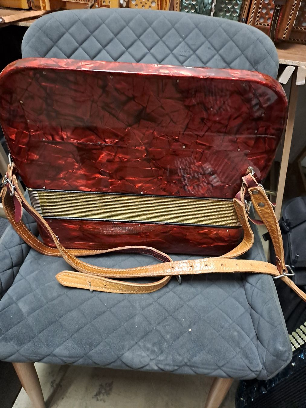 Musikinstrumente: belle chromatique avec coffre – Gebraucht aus Villeneuve von BibiVintage 5