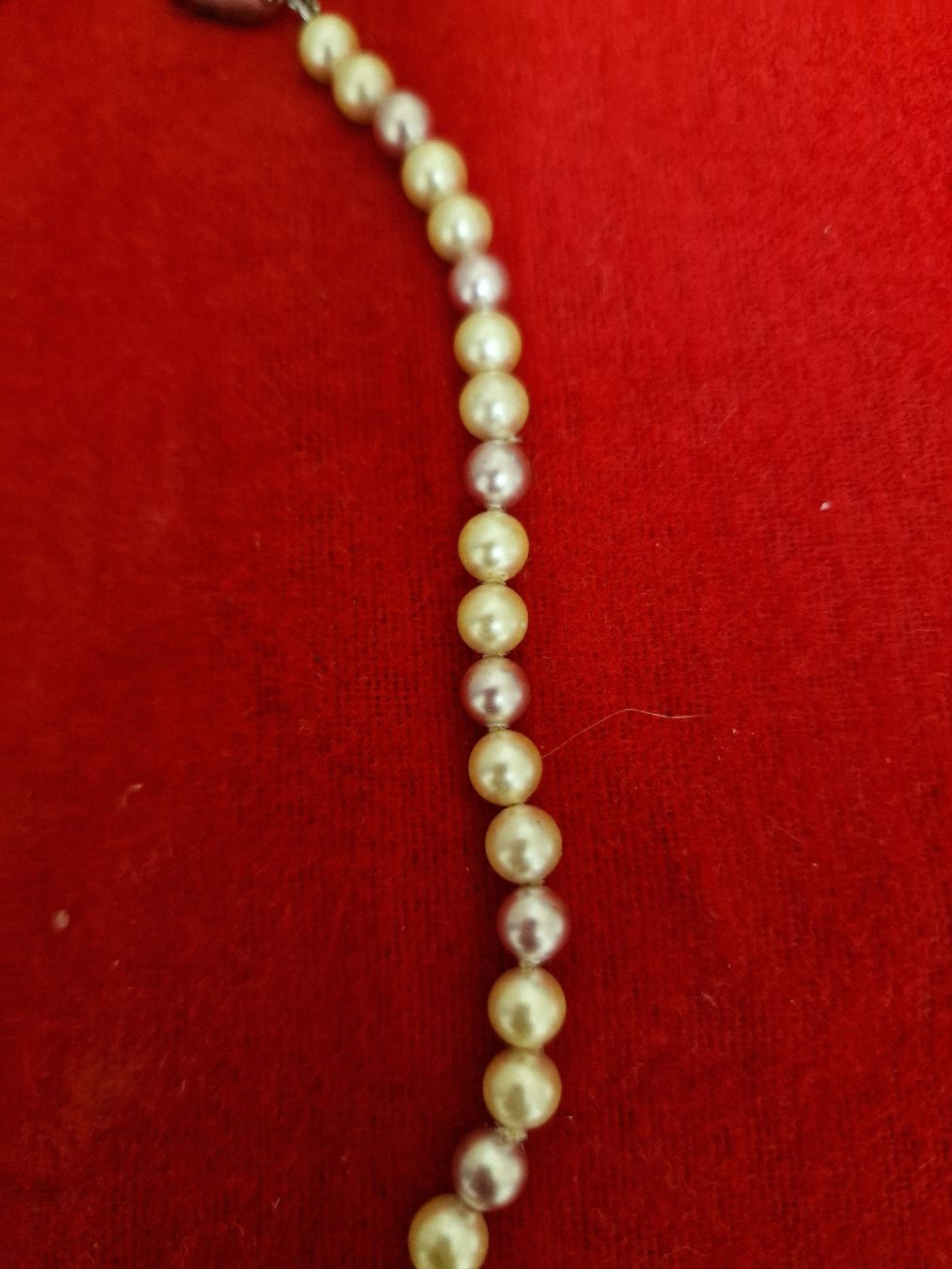 Catenine: Collier de perles vintage élégant – Usato da Cheseaux sur Lausanne venduto da pan_skd5 1