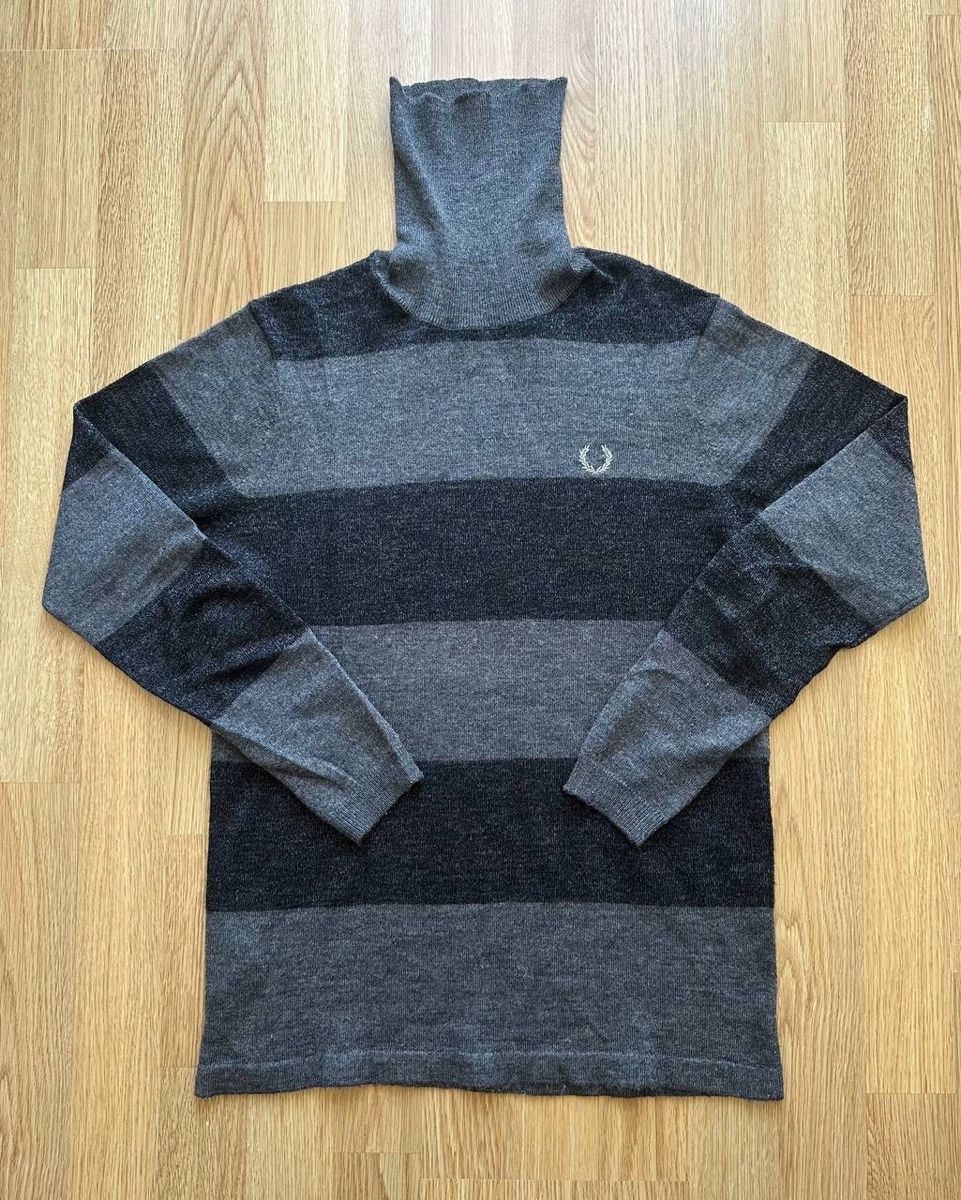 Raf Simons Maglioni & Felpe: Raf Simons X Fred Perry  – Usato da Pfäffikon ZH venduto da Nataliia.