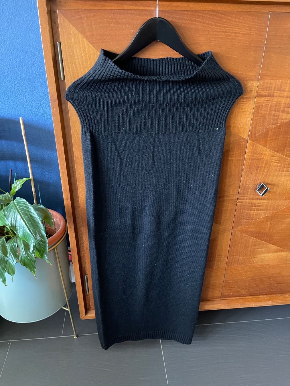 Max Mara Gonne: MAX MARA Kaschmirwolle Rock – Nuovo (secondo la descrizione) da Zürich venduto da STYLEHAUS