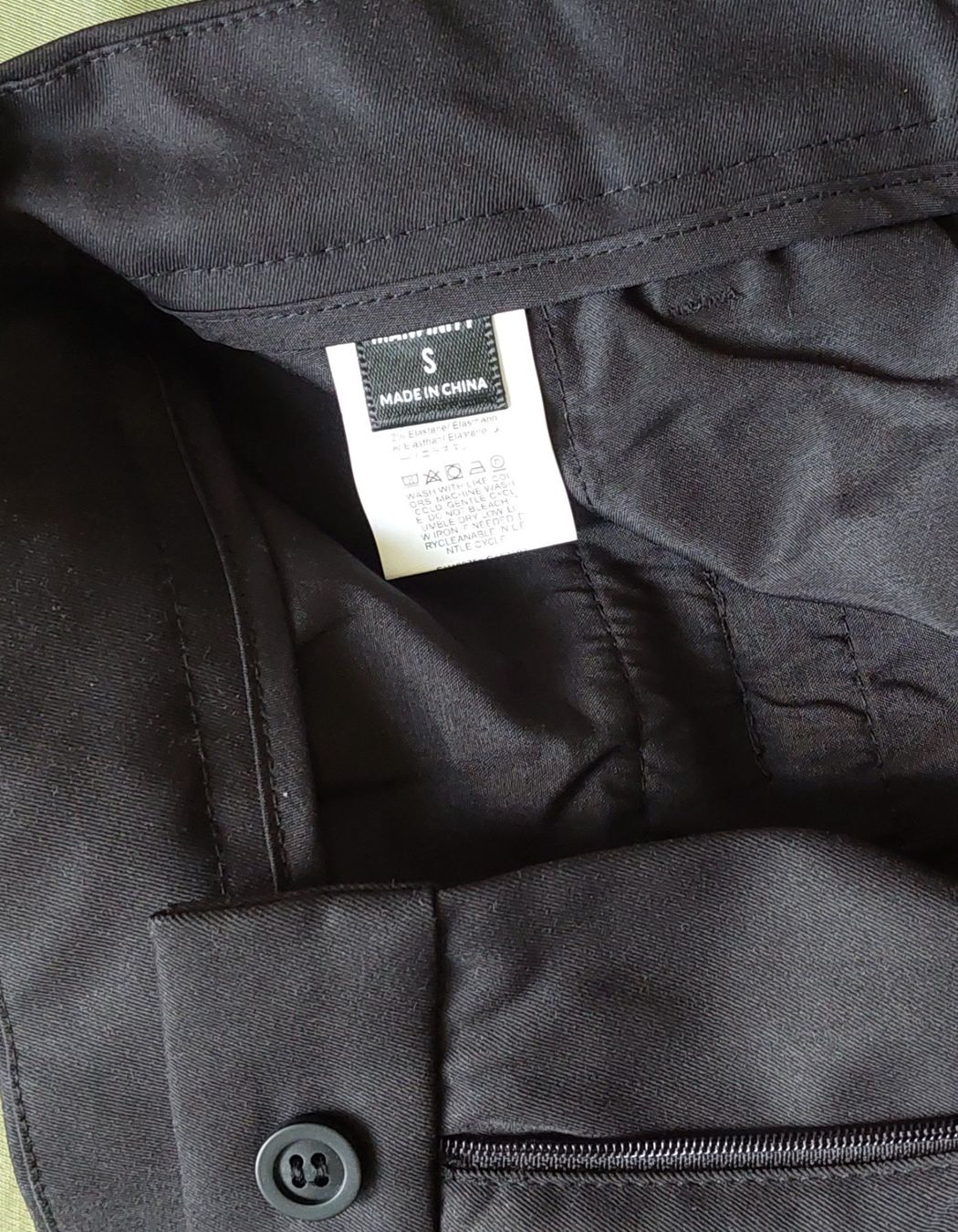 Pantaloni: Pantalon – Nuovo (secondo la descrizione) da La Chaux-de-Fonds venduto da sle_b5c8 2