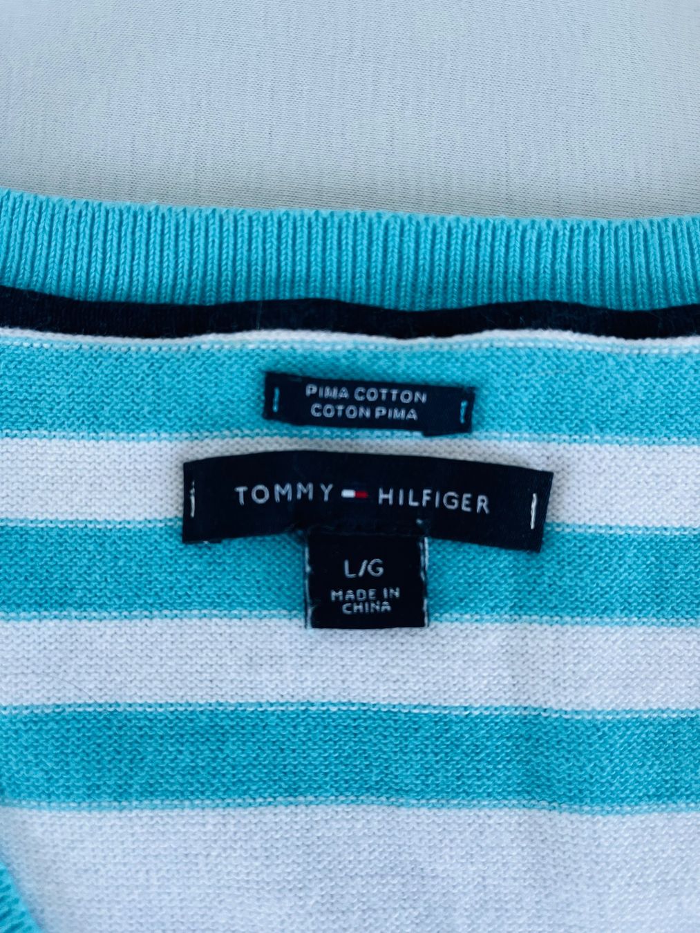 Tommy Hilfiger Maglioni & Felpe: Pull femme Hilfiger taille M – Usato da Le Crêt-p-Semsales venduto da staglione69 1
