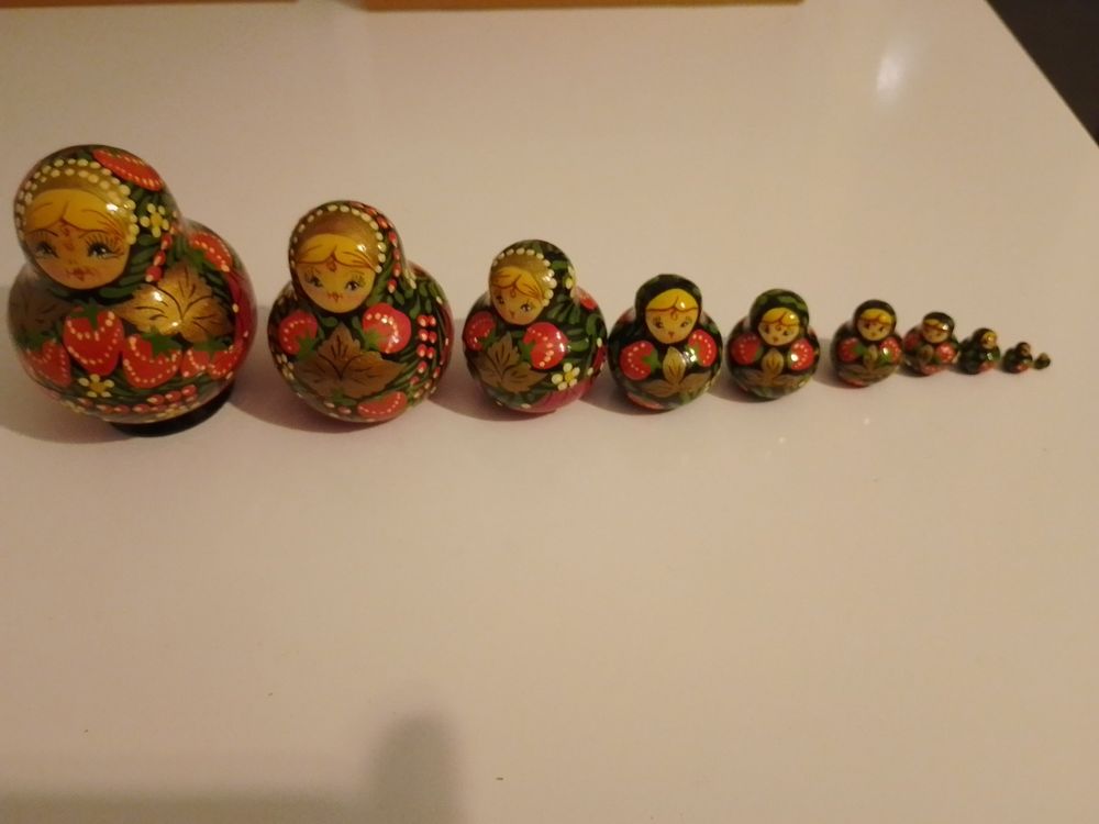 Semenowskaja Matroschka Puppen Set - 5-teilige Handbemalte Babuschka Figuren Mit Korb