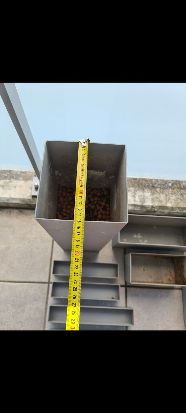 Vasi per fiori: Grosse Auswahl an Pflanzentröge – Usato da Emmenbrücke venduto da gatasalvache 2