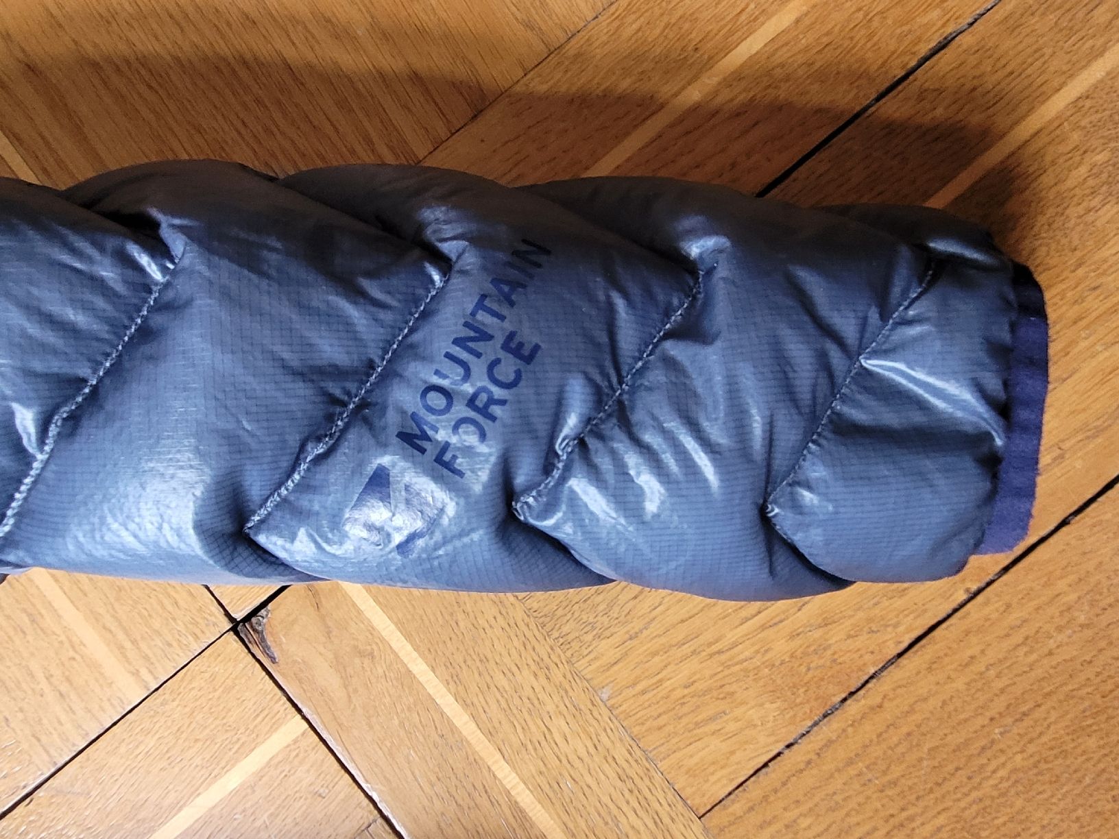 Giacche: Wunderbare Mountain Force Daunenjacke, Down Jacket, 34=XS – Usato da Zürich venduto da Engiadinabassa 4