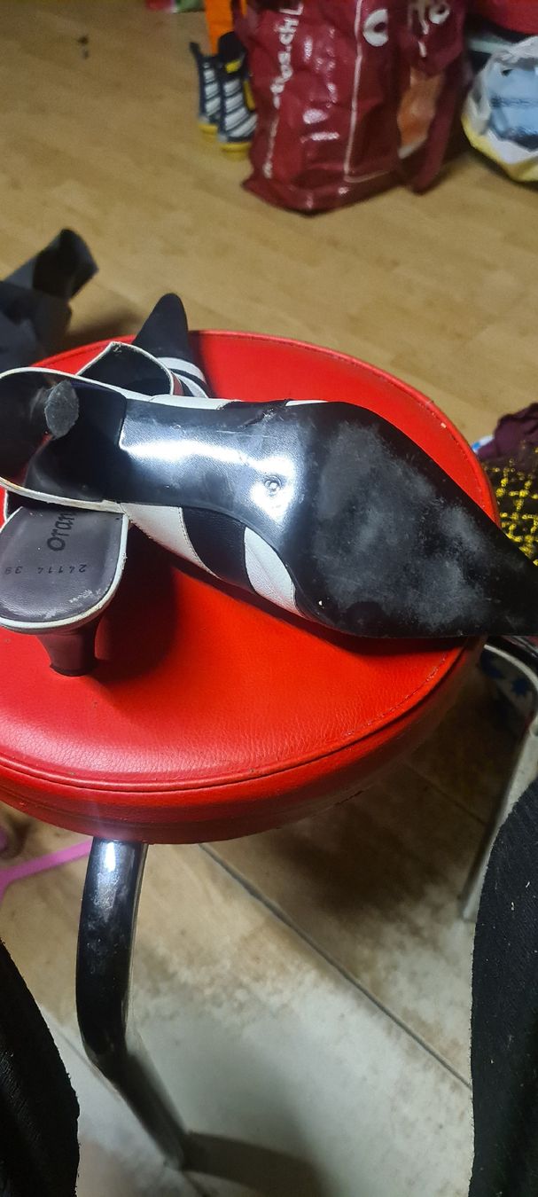 Scarpe da donna: Sandalen – Usato da Bellerive VD venduto da Hermes5 2