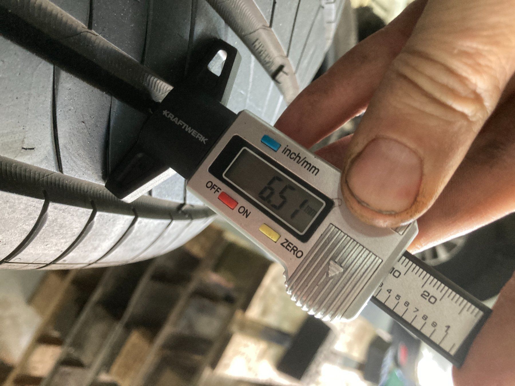 Michelin Pneus & Kompletträder: 225/45R17 Sommerpneu Michelin – Gebraucht aus Cham von WB2223 7