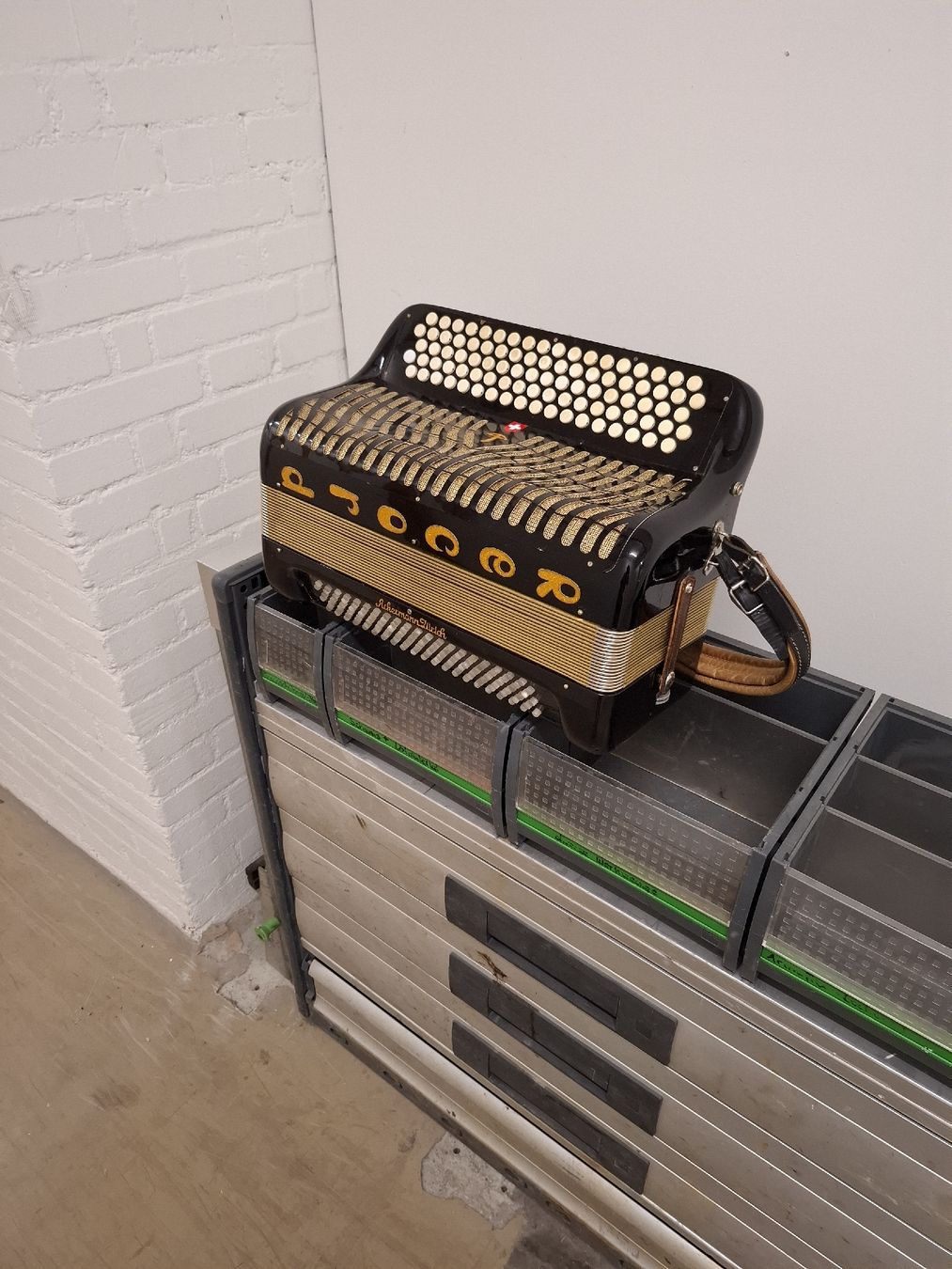 Musikinstrumente: 4 chörig CH record – Gebraucht aus Villeneuve von BibiVintage 8