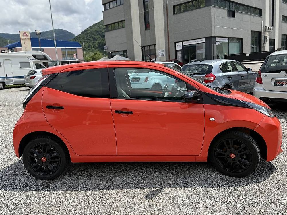 Automobili: Toyota Aygo 1.0 – Usato da Morbio Inferiore venduto da TmAutoTicino 3