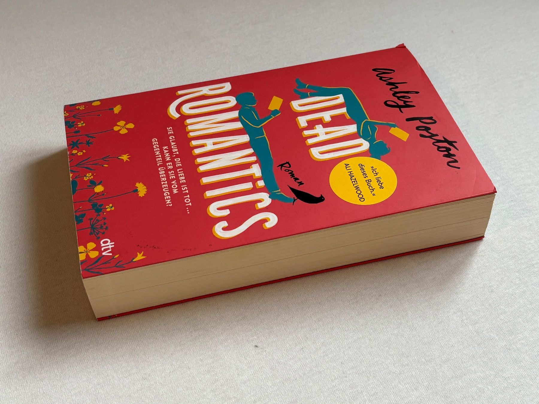 Libri: Dead Romantics von Ashley Poston – Usato da Stäfa venduto da lenareads 2