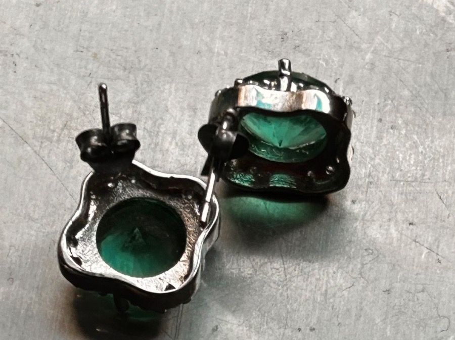 Orecchini pendenti & Orecchini a lobo: Silber Ohrstecker Grün ELEGANT – Usato da Laufen venduto da Bellavitaboom 2
