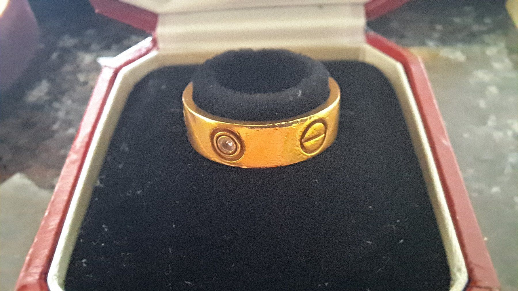 Cartier Ringe: Cartier LOVE Ring – Gebraucht aus Pfäffikon ZH von Valsangiaccomo