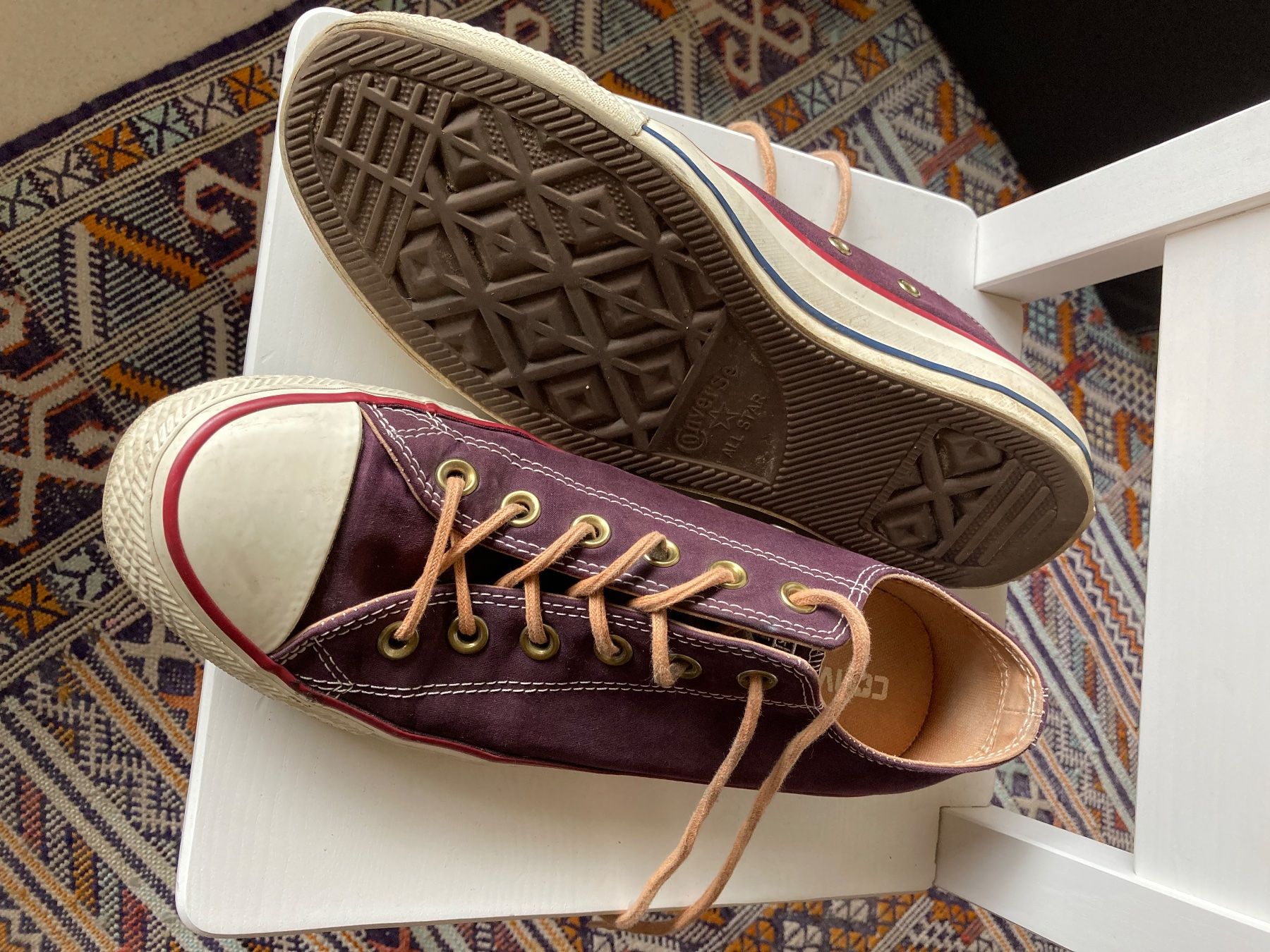 Converse Herrenschuhe: Converse bordeaux – Gebraucht aus Luzern von Florentina 1