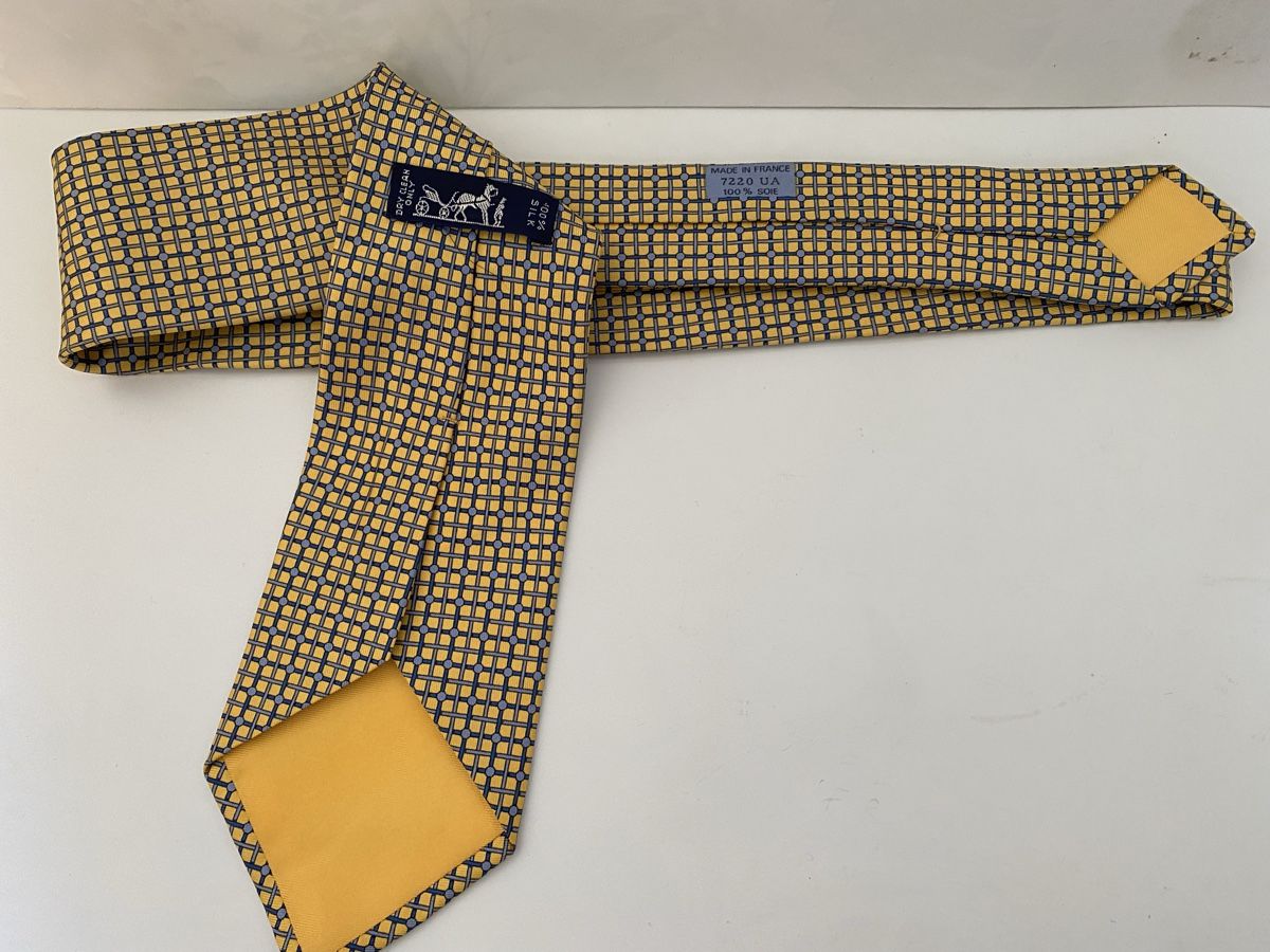 Hermès Cravates: Cravate Hermès en soie – Neuf (Voir description) à Bouveret par wes_7zll 1
