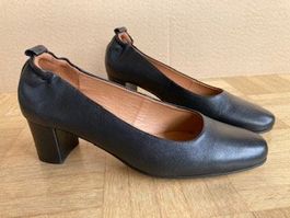 Elegante Gino Rossi Lederpumps, Schwarz, Grösse 39