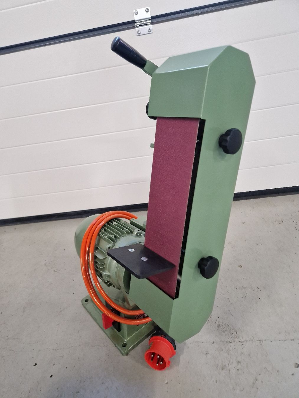 Appareils à bandes: Bandschleifmaschine – D'occasion à Humlikon par Zindel97 1
