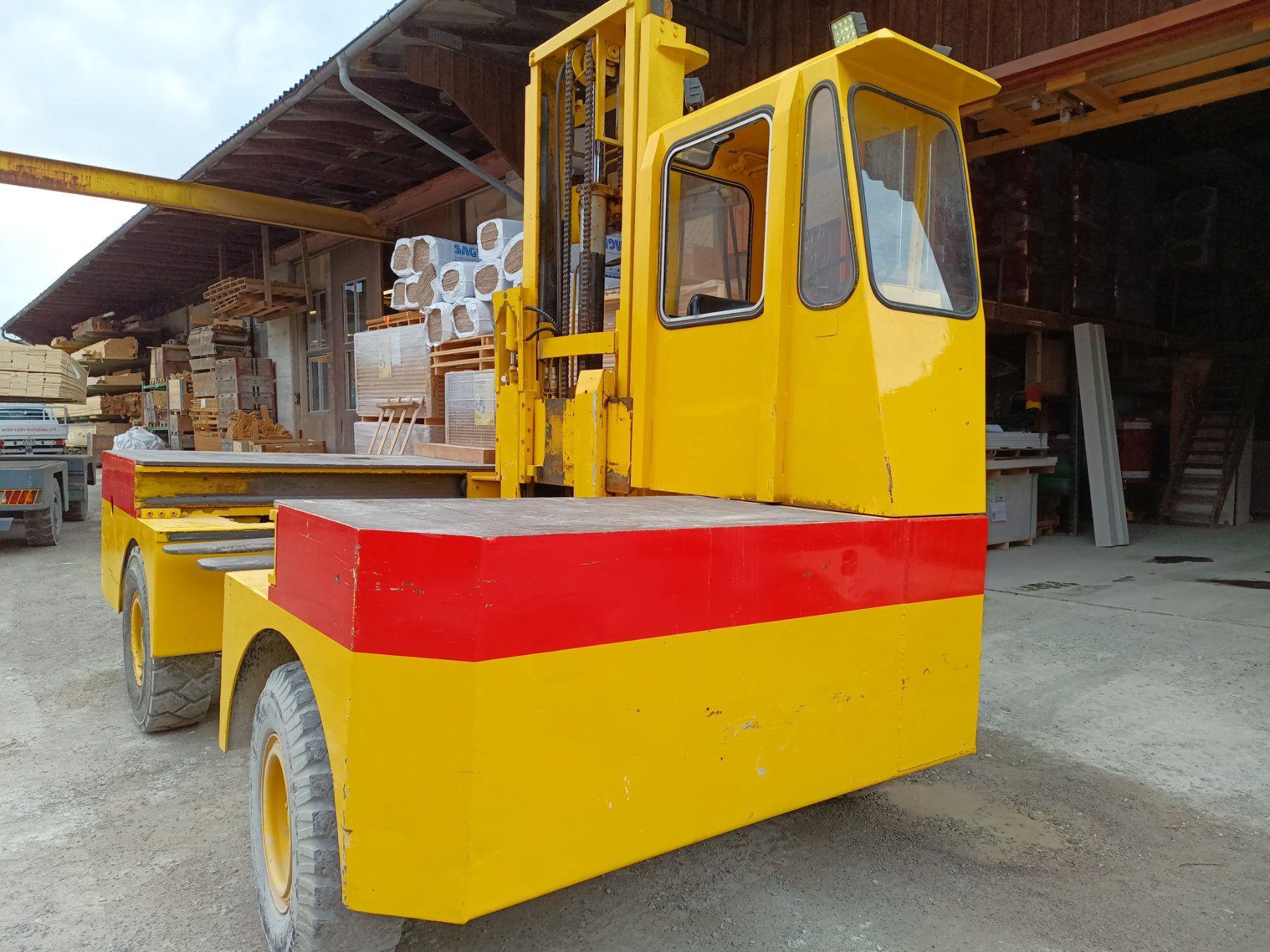 Diesel Chariots à fourches & chariots élévateur: Seitenstapler Irion – Défectueux à Bichwil par Holzwurm7000 2