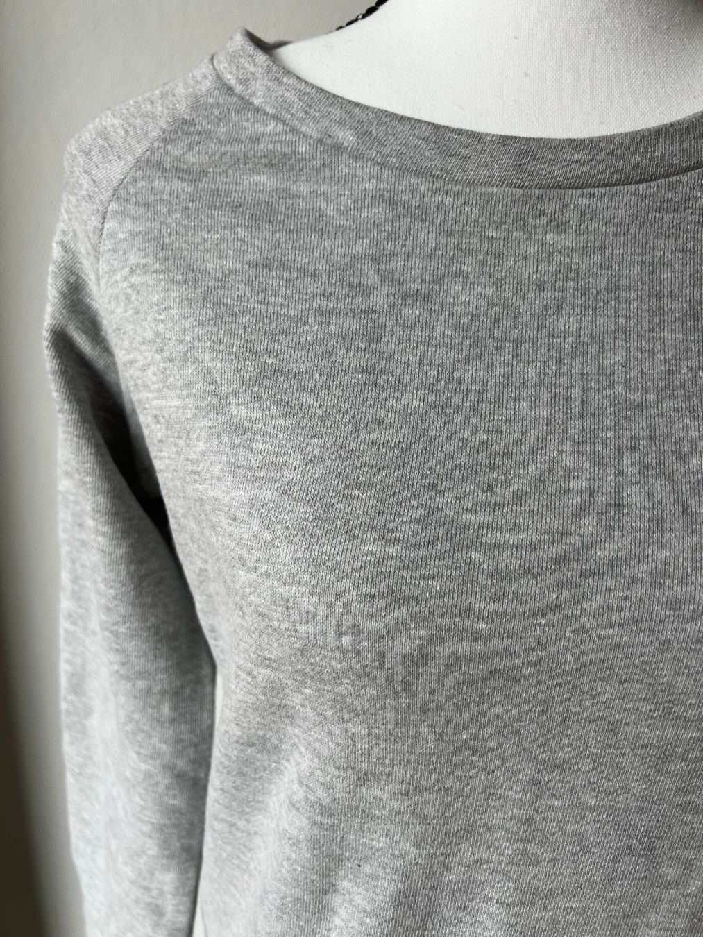Pulls & Sweat-shirts: Neue Pulli 70% Cotton S/XS – Neuf avec emballage d'origine à Riehen par edu_92w7 5