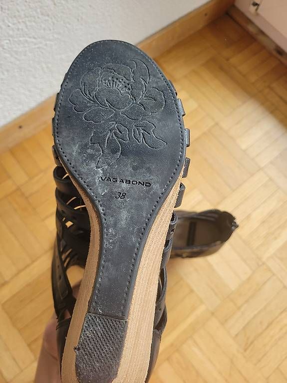 Vagabond Scarpe da donna: Vagabond sandalette gr. 38 – Usato da Pfäffikon SZ venduto da Mrs.Moneypenny 2