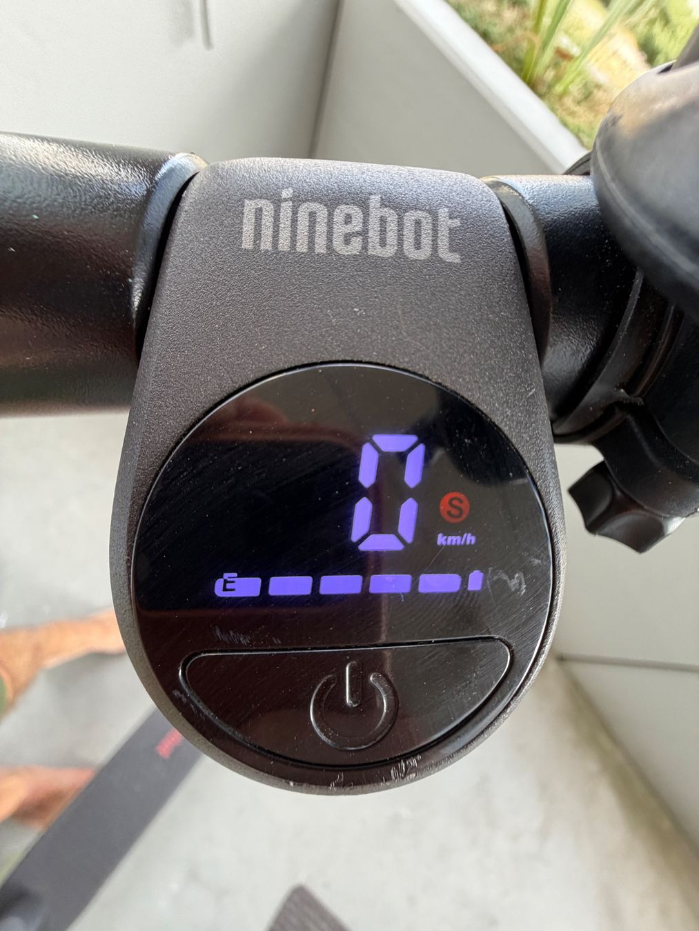 Segway Kickboard: Ninebot E45D E-Scooter sehr guter Zusand – D'occasion à Oftringen par ste_mp2b 4
