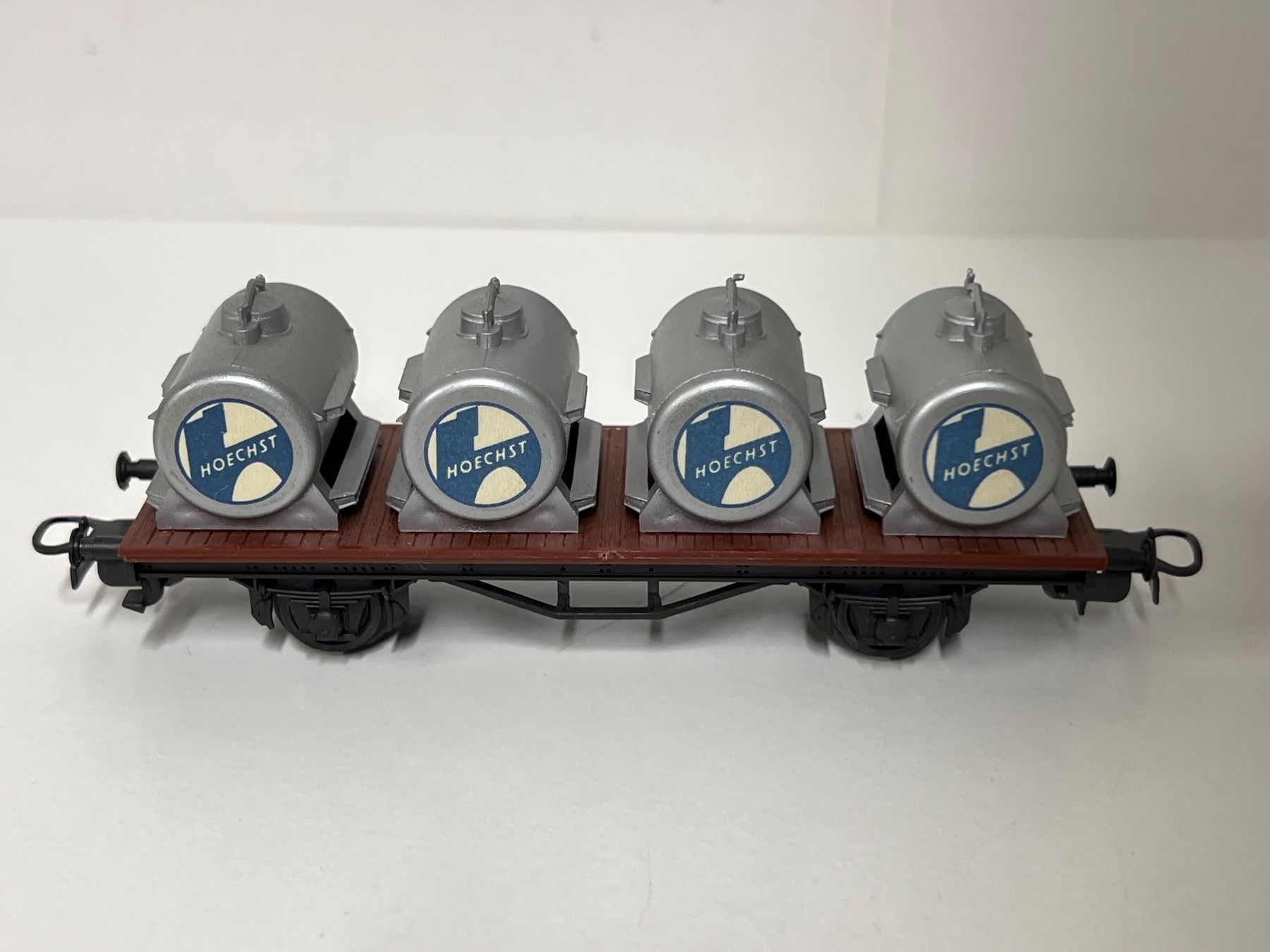 Liliput Modellini di ferrovie: LILIPUT HOECHST   H0 DC – Usato da Neuenhof venduto da ludovicco 1