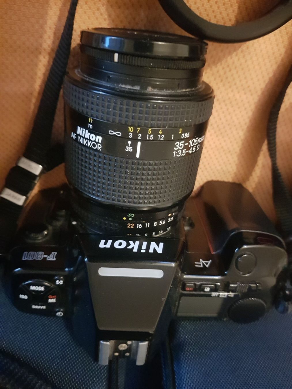 Nikon Fotocamera: NIKON F801 AF complette. – Usato da Biel / bienne venduto da Sarouch9 1
