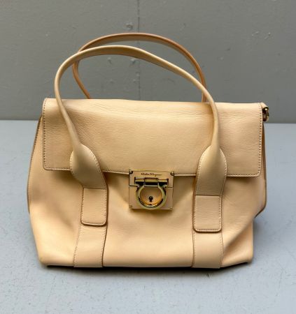 HANDTASCHE #20 “FERRAGAMO” AB 1.- !!!
