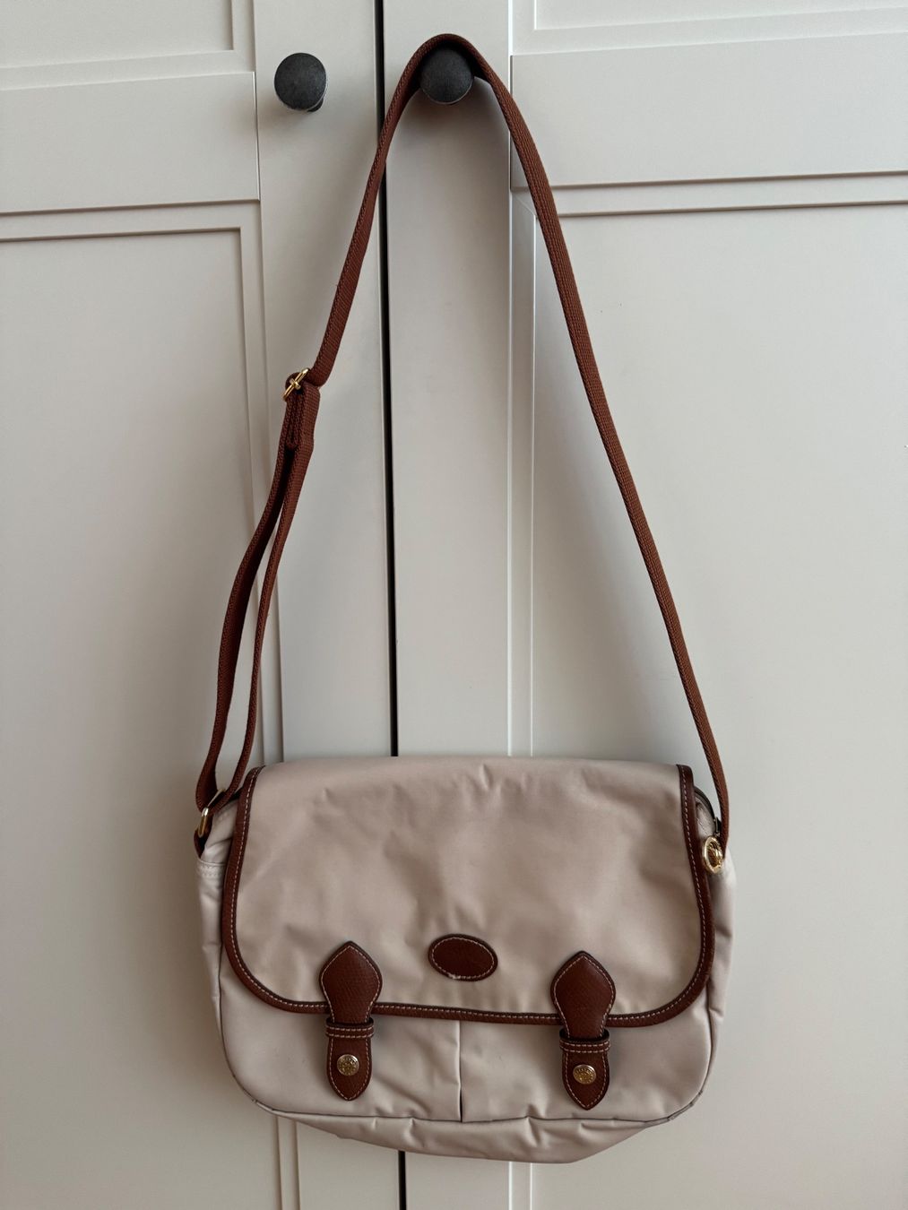 Longchamp Borse da donna: Longchamp Umhängetasche – Usato da Zürich venduto da sinaxnoemi