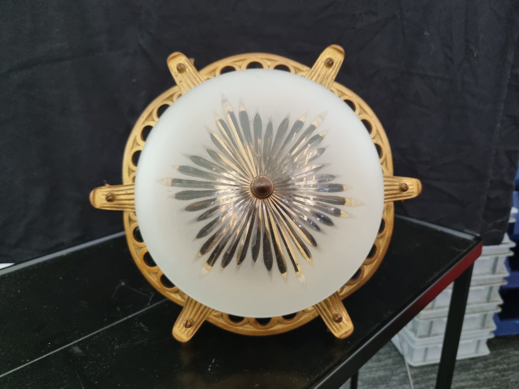 Lustres & lampes de plafonds: Art Déco Deckenleuchte 2flammig, Opalglas, Messing , 20.Jhd – D'occasion à Lenzburg par freedomky 3