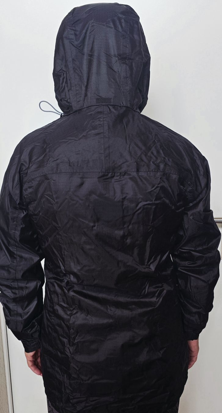 Sherpa Giacche: Sherpa Damen Regenjacke, Grösse S – Nuovo (secondo la descrizione) da Oberried am Brienzersee venduto da Vagabund 1