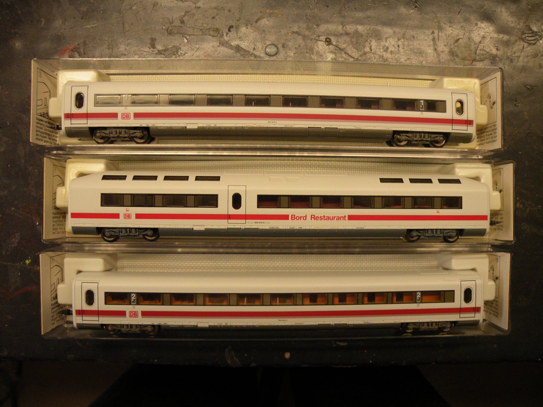 Fleischmann Modellini di ferrovie: Fleischmann N ICE 7450 InterCityExpress, komplett! – Usato da Steffisburg venduto da loki36 1