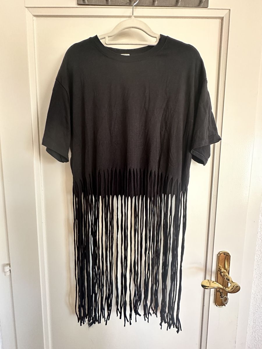 Zebra T-shirt: T-shirt noir franges taille M – Nuovo (secondo la descrizione) da Cheseaux-Lausanne venduto da Cerfynie