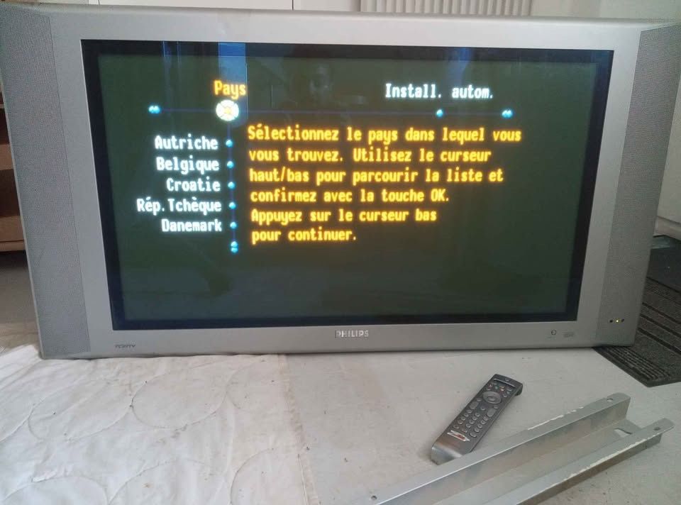 Philips Fernseher: TV Philips – Gebraucht aus Bienne von Daniel_Schader