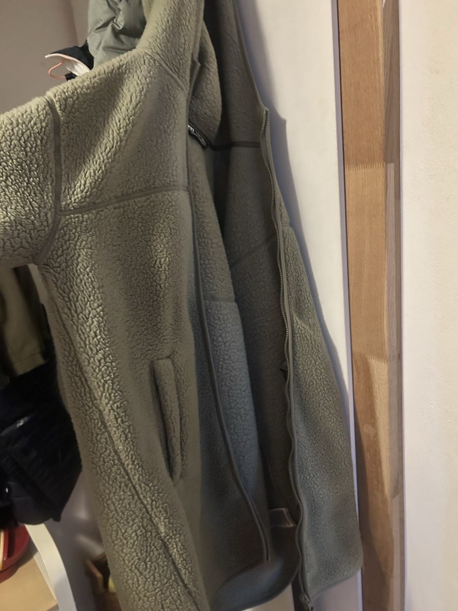 Cappotti: Helly Hansen Fleece Jacke, Grösse M, Top! – Usato da Wiesendangen venduto da ktuefeli