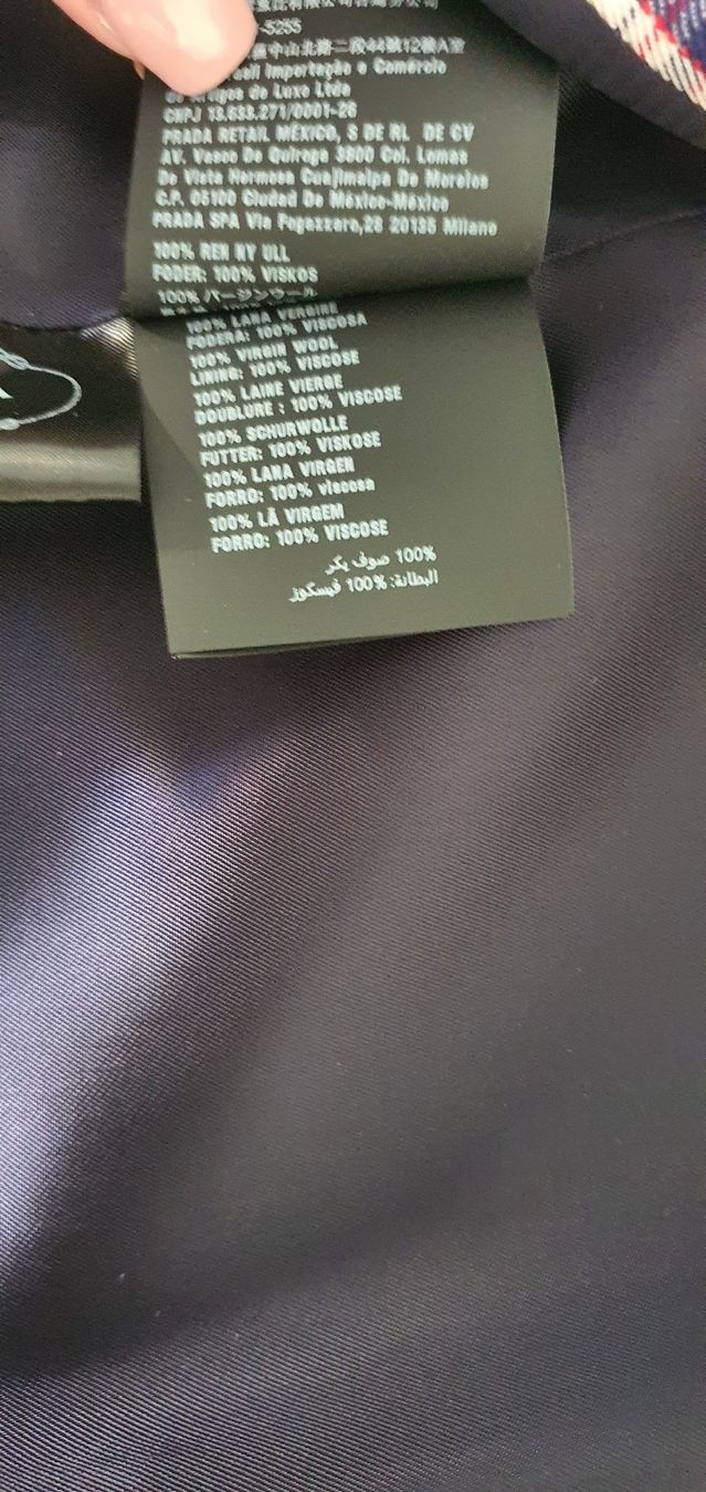 Prada Cappotti: Prada Milano Blazer – Nuovo e nell'imballaggio originale da Basel venduto da Kristal4 4