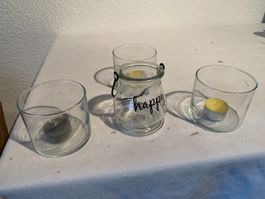 Verschiedene Teelichter aus Glas      31.