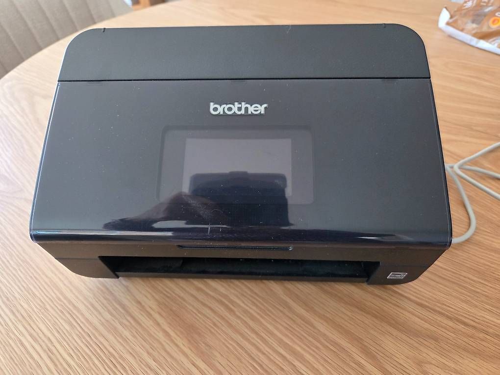 Scanner: Scanner Brother ADS-2600We – Usato da Vercorin venduto da Gisou0 1