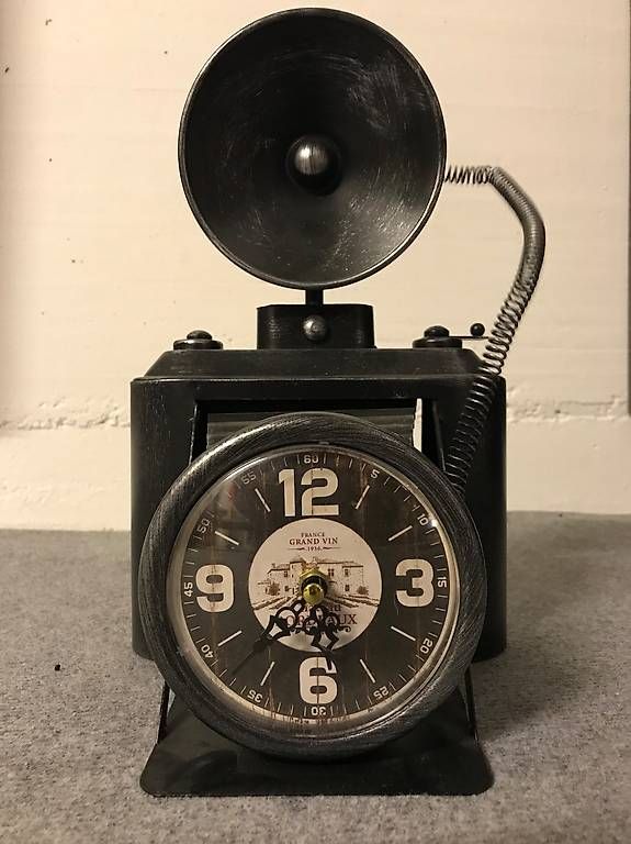 Orologi: Dekouhr aus Metall – Usato da Wängi venduto da ts7670