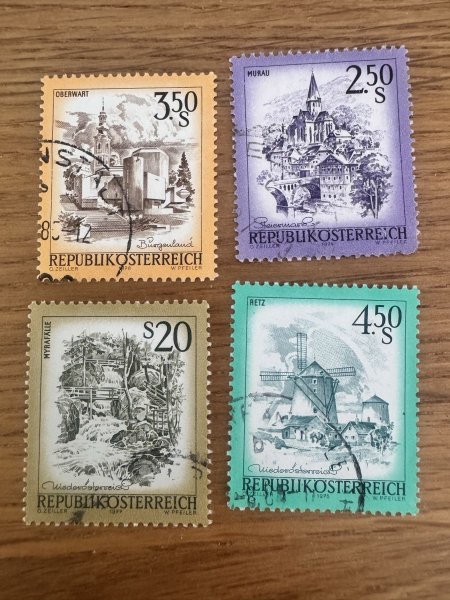 Tutti i francobolli: Briefmarken Österreich Konvolut  – Usato da Muhen venduto da Kusi_ 1