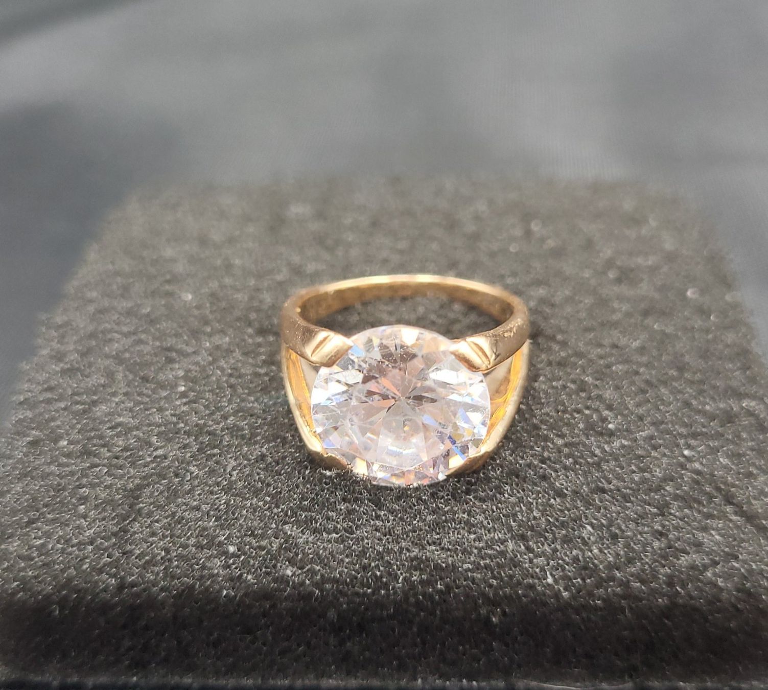 Anelli: 585 Rose Gold Solitär Ring Mit Stein – Usato da Wald ZH venduto da Dasilver 4