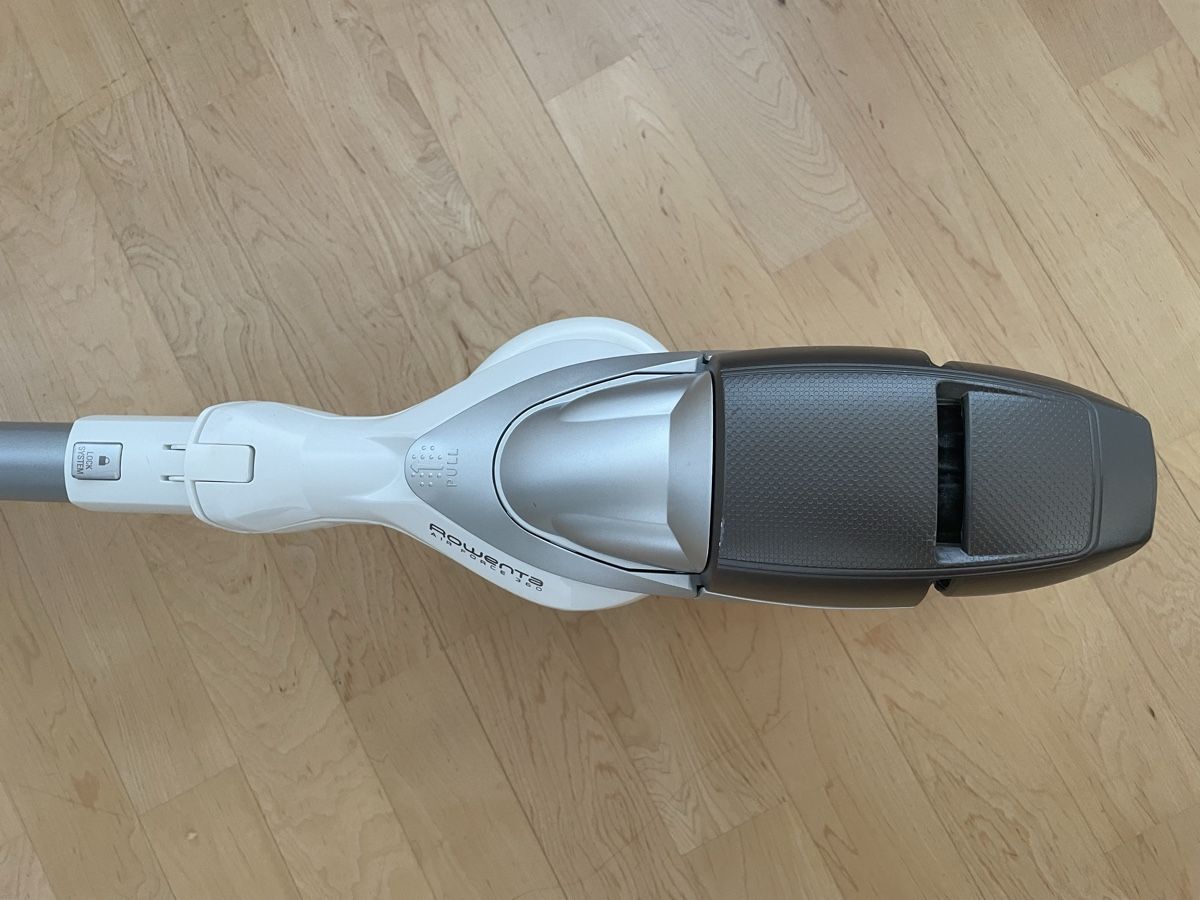 Rowenta Staubsauger & Zubehör: Rowenta Air Force 360 Akku-Staubsauger – Gebraucht aus Thalwil von Andieg 4