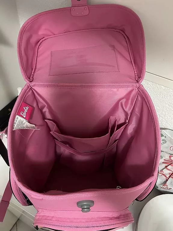 Barbie Kindertaschen: Barbie Schultasche Scooli – Gebraucht aus Pieterlen von Sene93 1